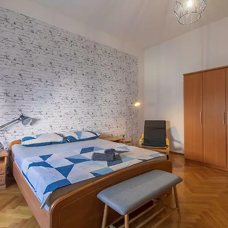 Polias Appartement *
