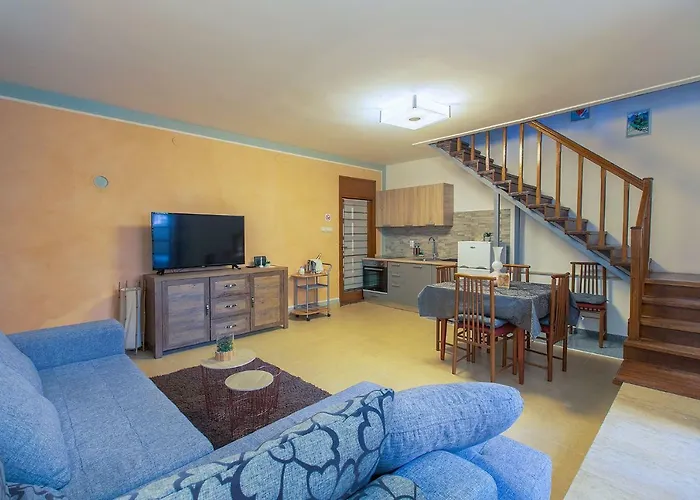 Apartament Polias *